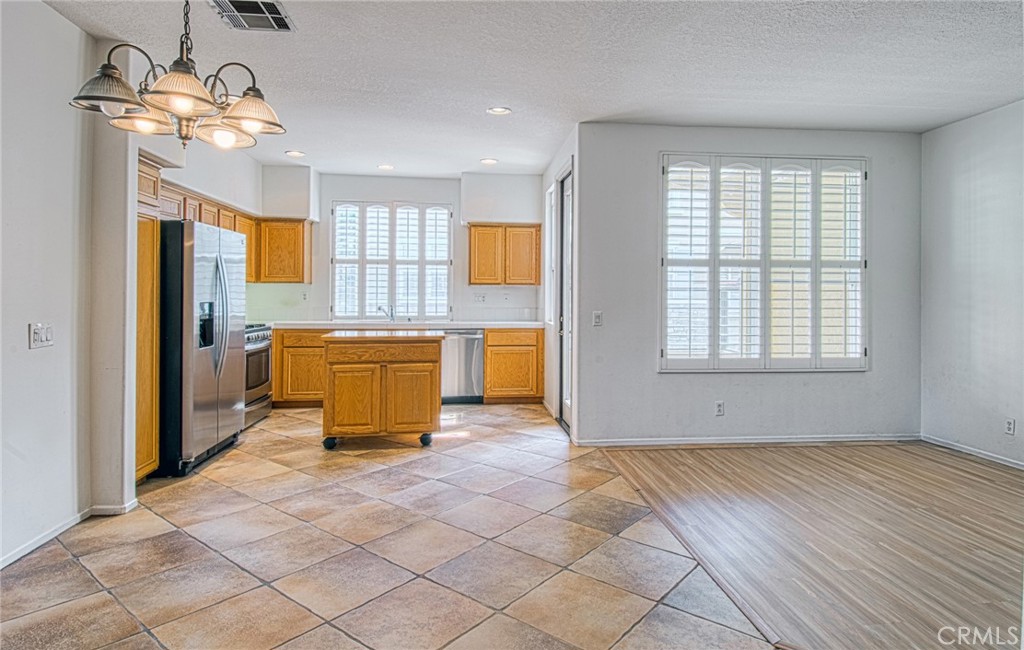 808 Terra Bella