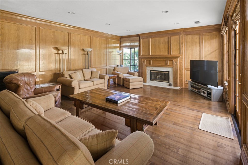 29411 Deerview Court