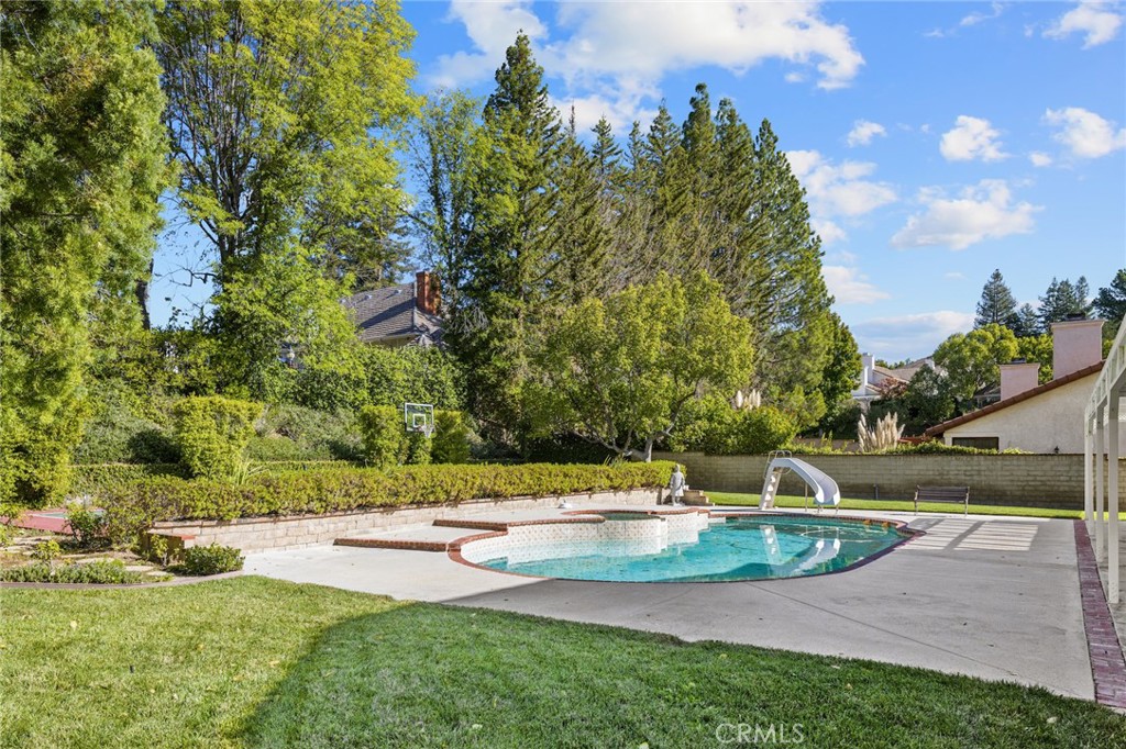 29411 Deerview Court