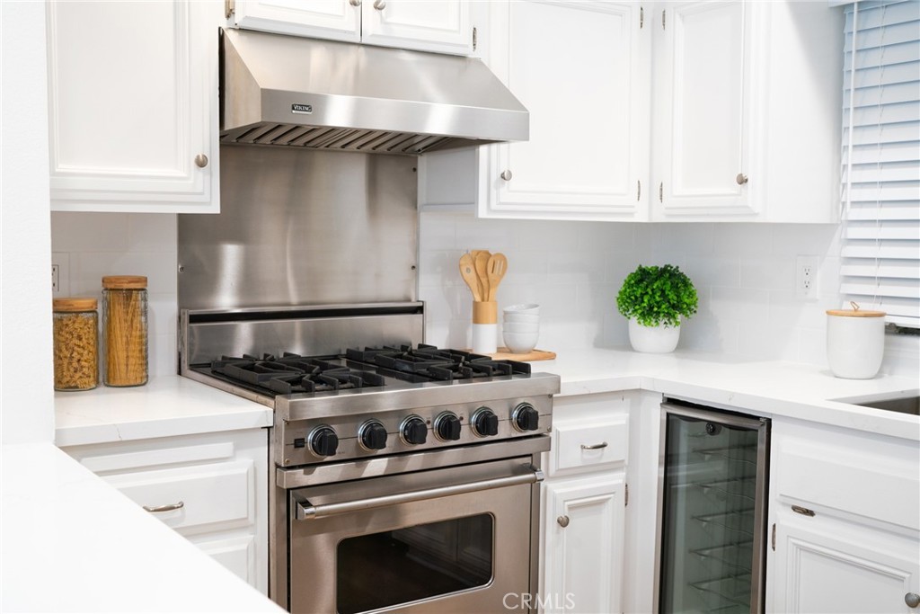 245 Calliope Street 2