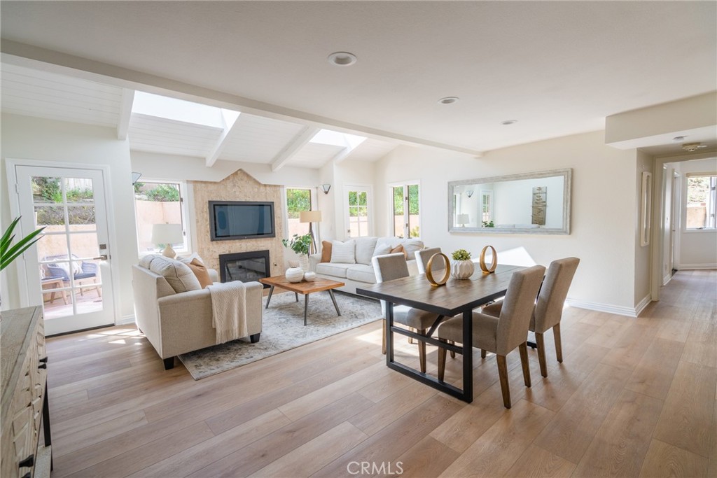 245 Calliope Street 2