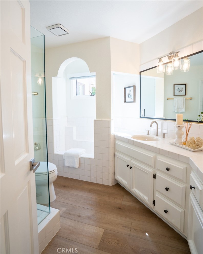 245 Calliope Street 2