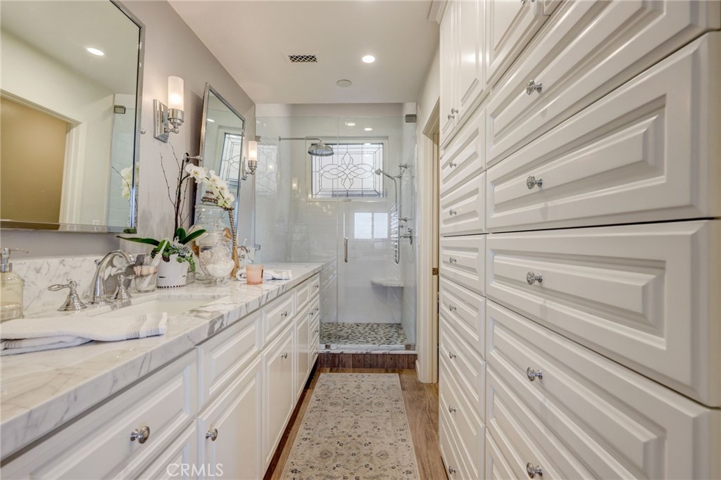 2243 Pacific Avenue 12