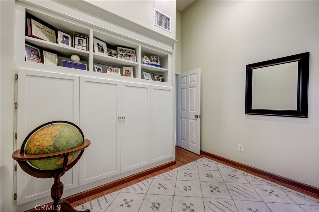 2243 Pacific Avenue 12