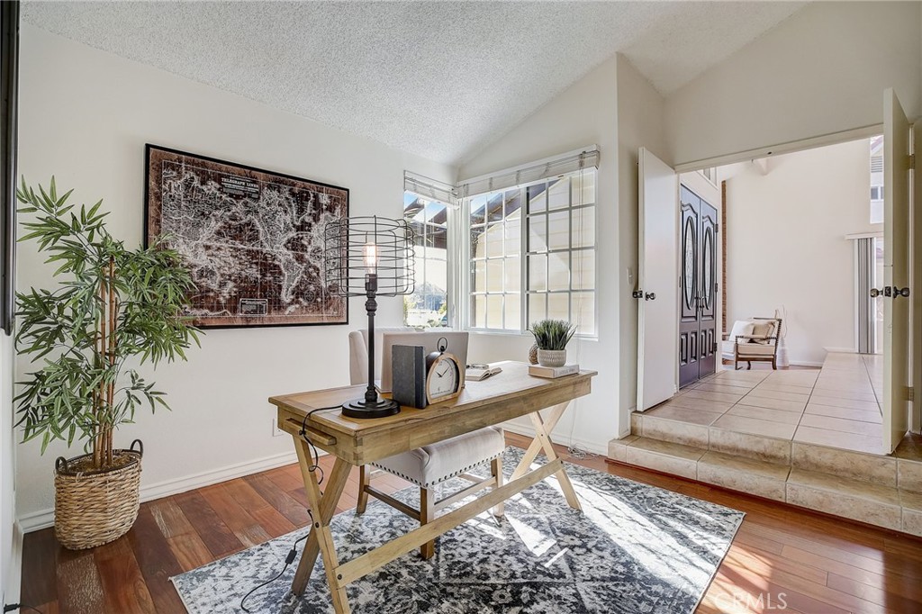 3221 Falcon Ridge Road