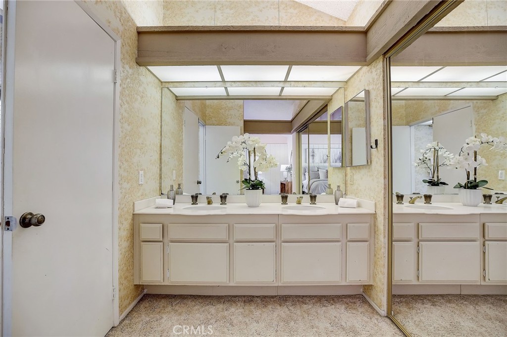 3221 Falcon Ridge Road