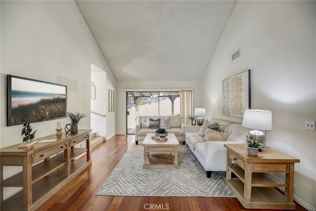 3221 Falcon Ridge Road