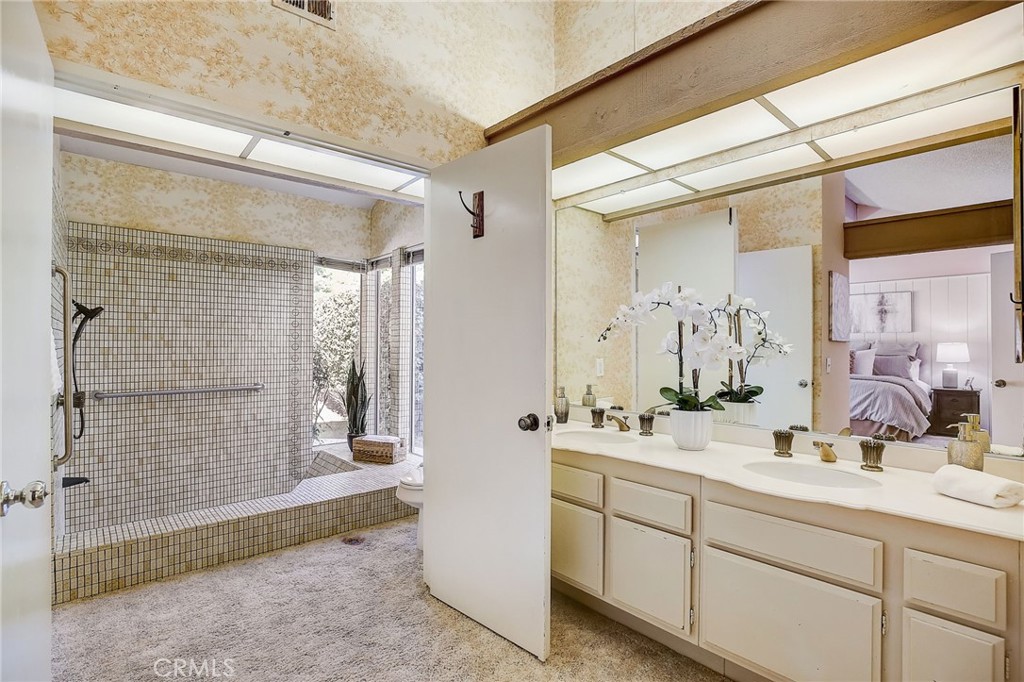 3221 Falcon Ridge Road