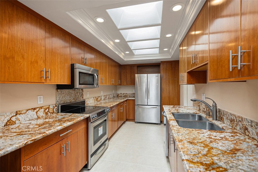 5503 Paseo Del Lago W A