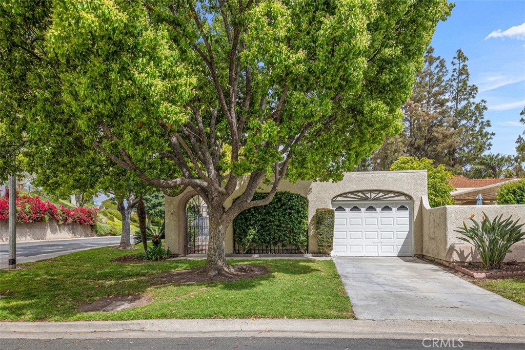 5503 Paseo Del Lago W A