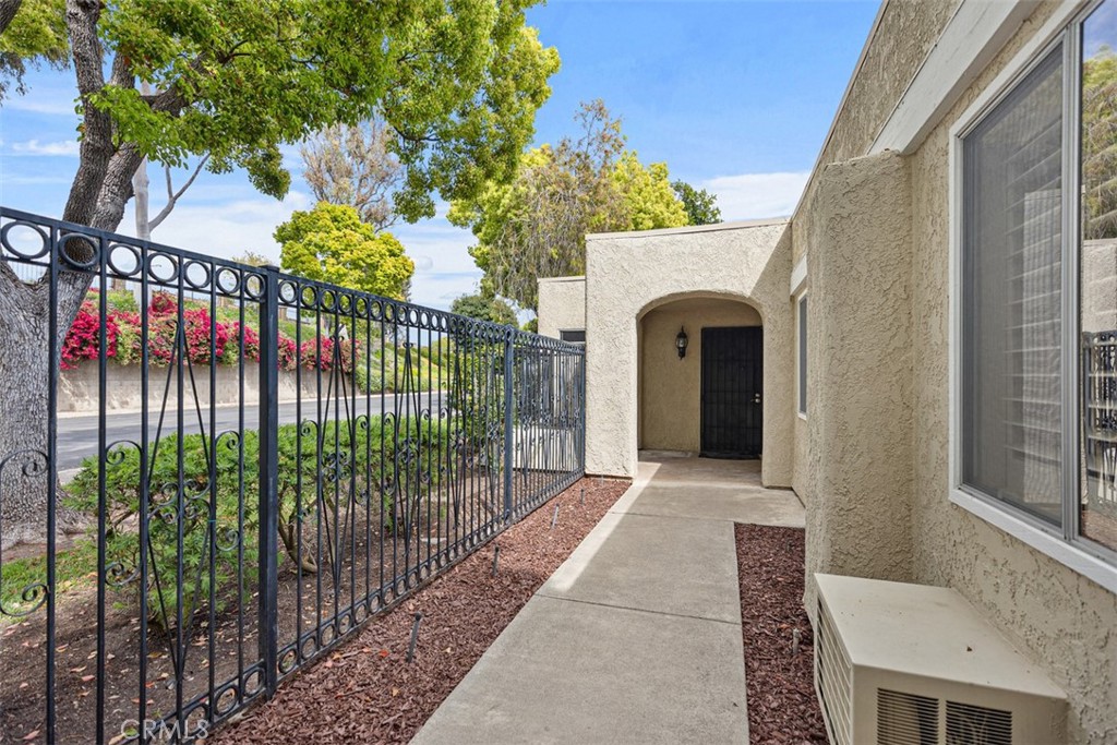 5503 Paseo Del Lago W A