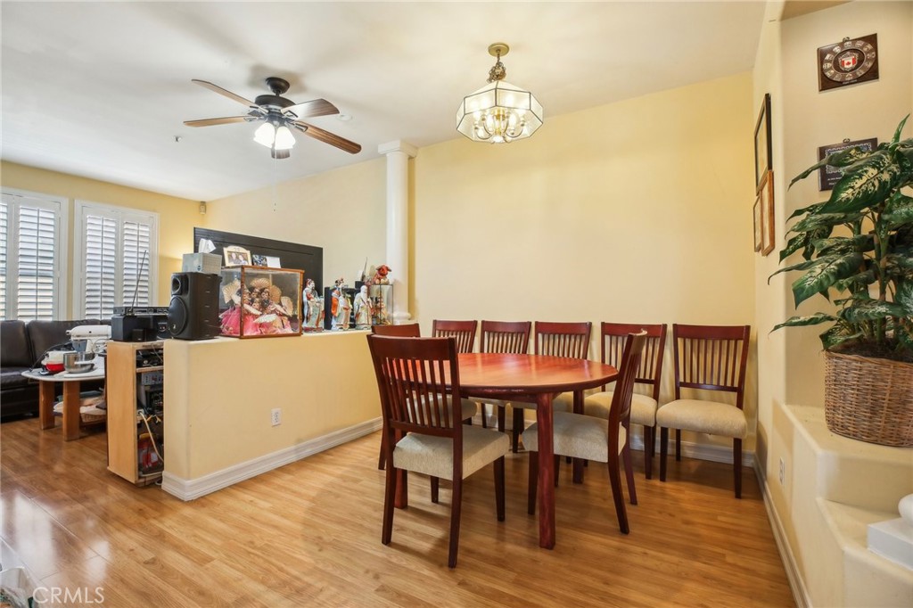 489 W Summerfield Circle