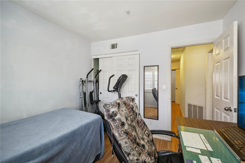 489 W Summerfield Circle