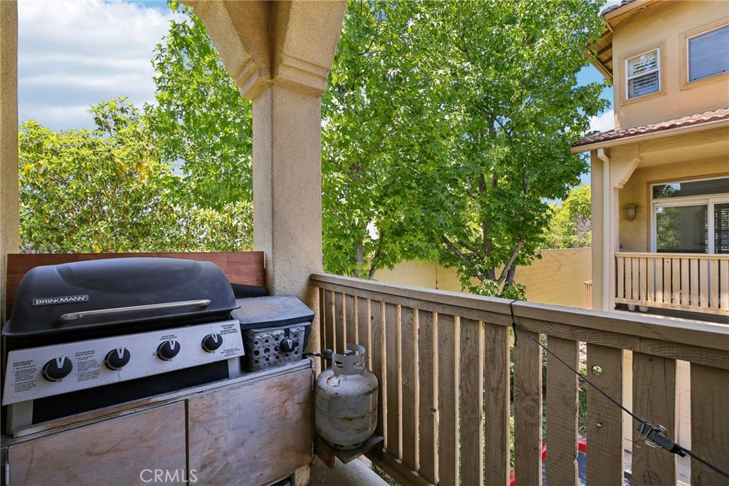 489 W Summerfield Circle