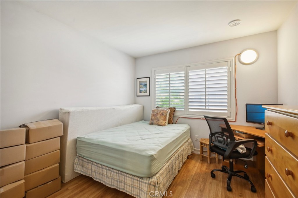 489 W Summerfield Circle