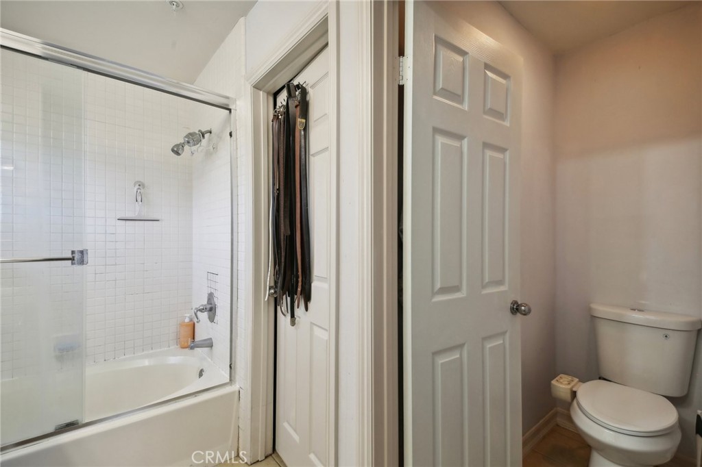 489 W Summerfield Circle