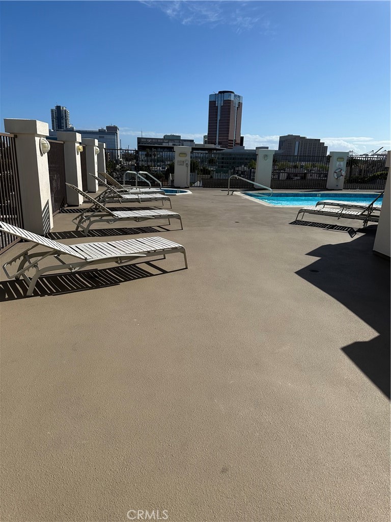 535 Magnolia Avenue 418