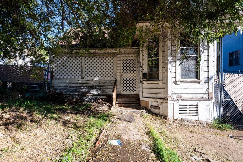 150 S Mountain View Avenue