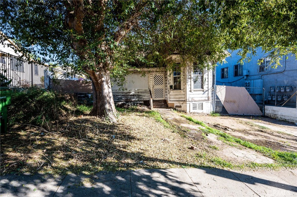 150 S Mountain View Avenue