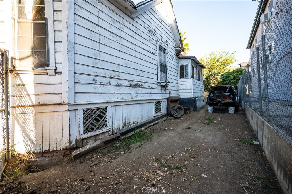 150 S Mountain View Avenue