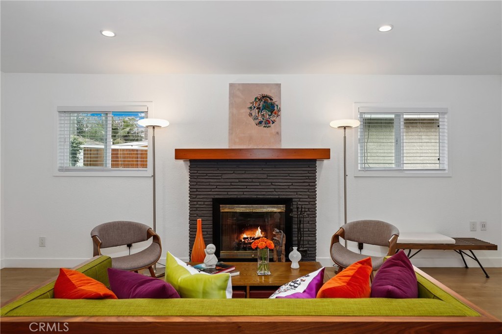 4237 Charlemagne Avenue