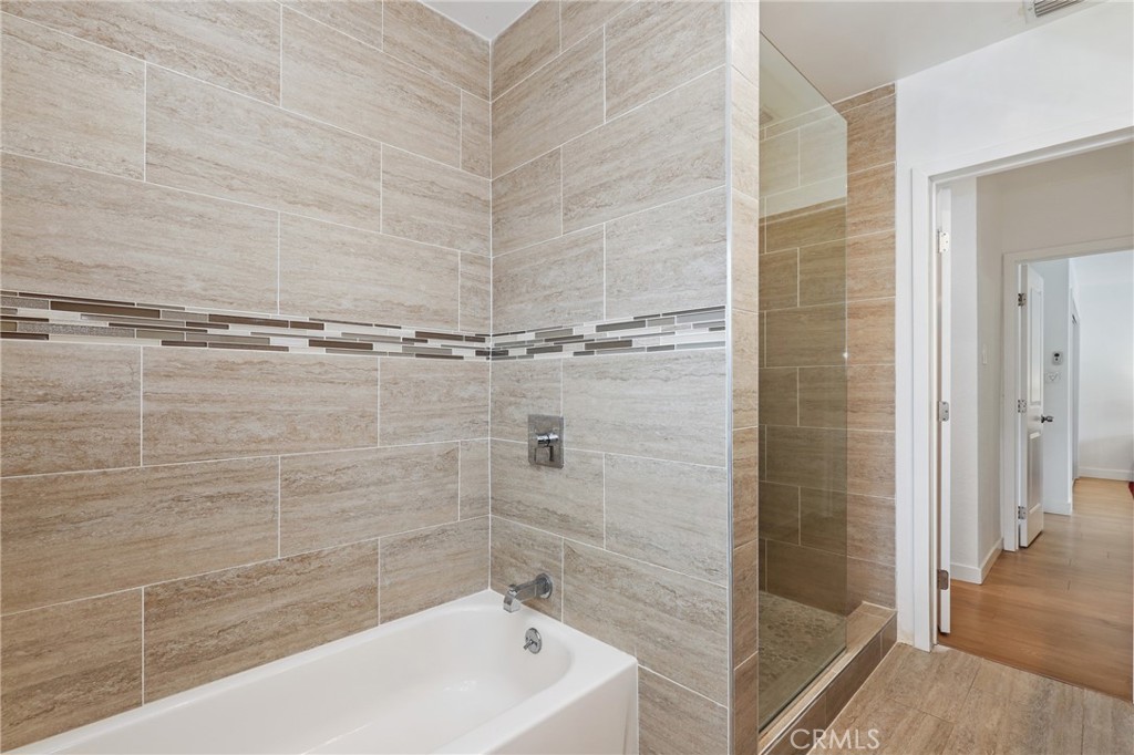 4237 Charlemagne Avenue