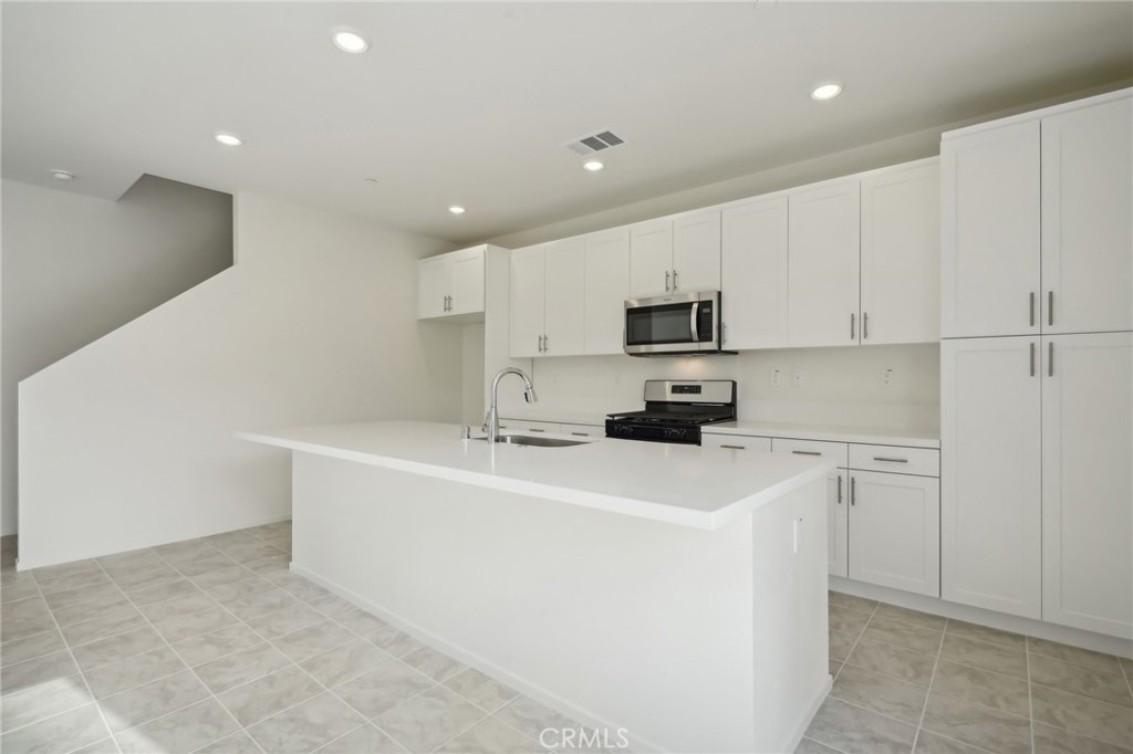 34265 Summer Lane