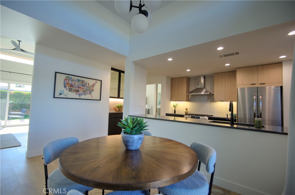 1473 Tiffany Circle S