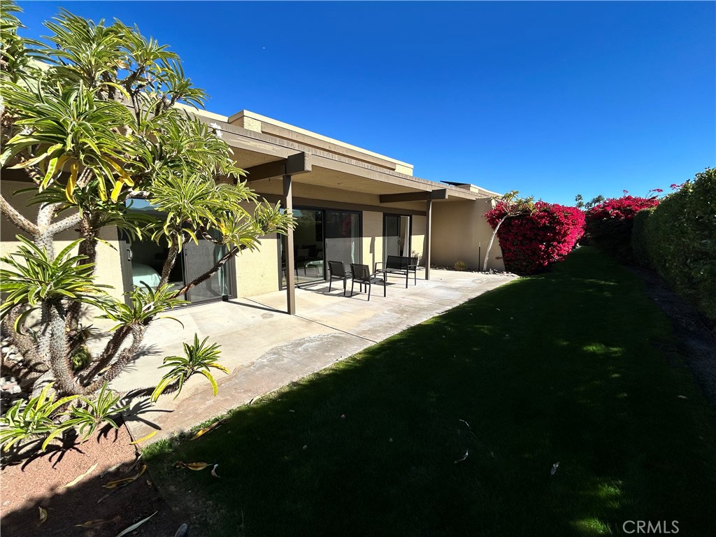 1473 Tiffany Circle S