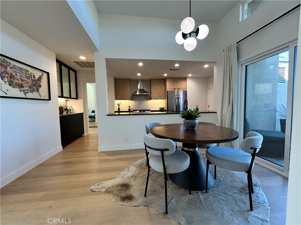 1473 Tiffany Circle S