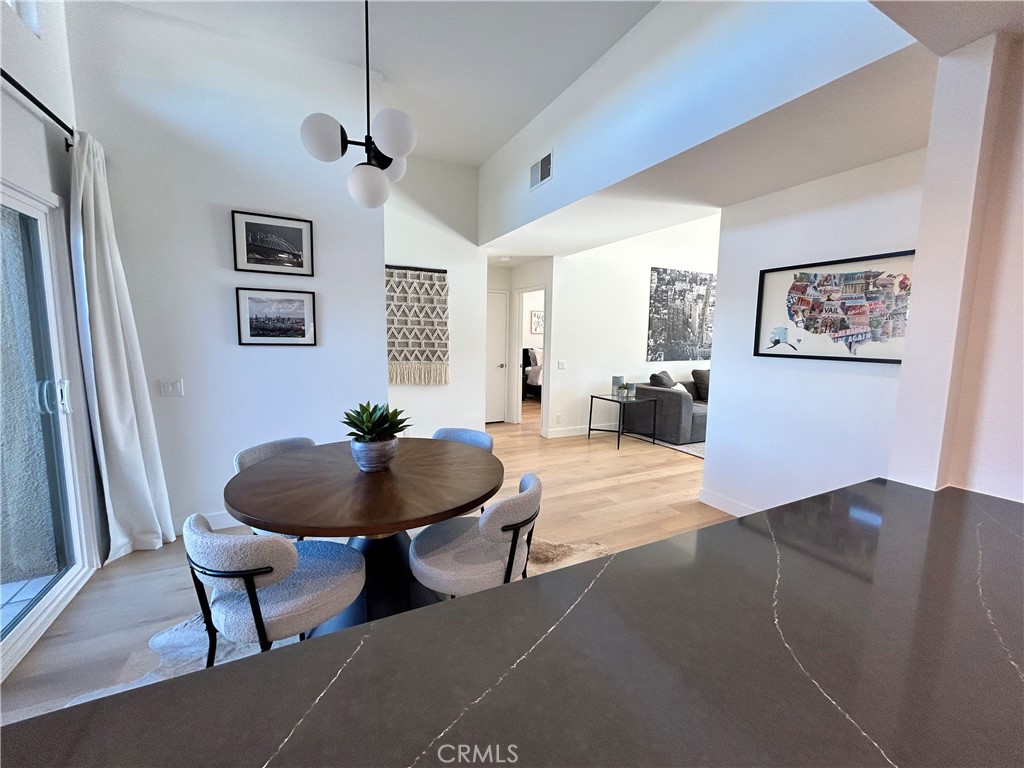 1473 Tiffany Circle S