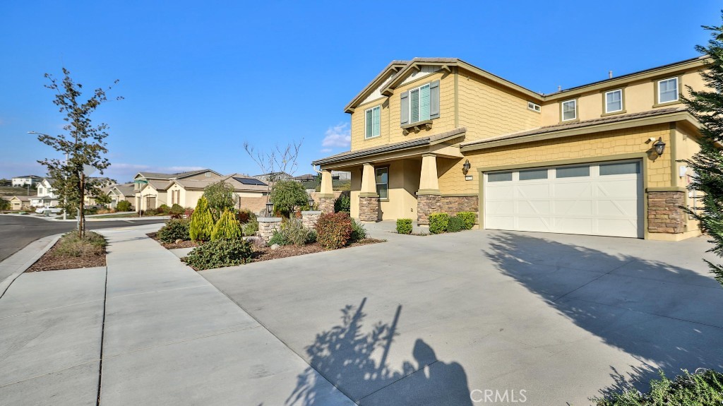 16776 Fleur Boulevard