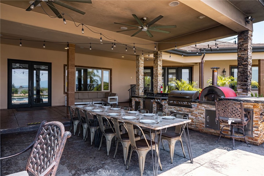 39625 Calle Cabernet