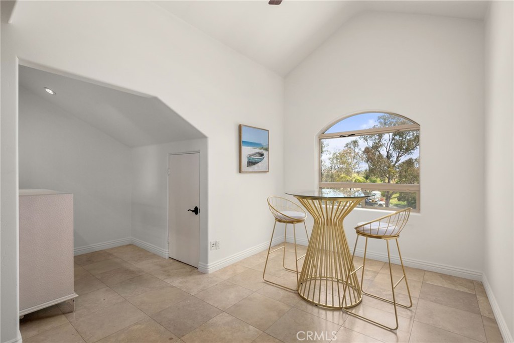 39625 Calle Cabernet