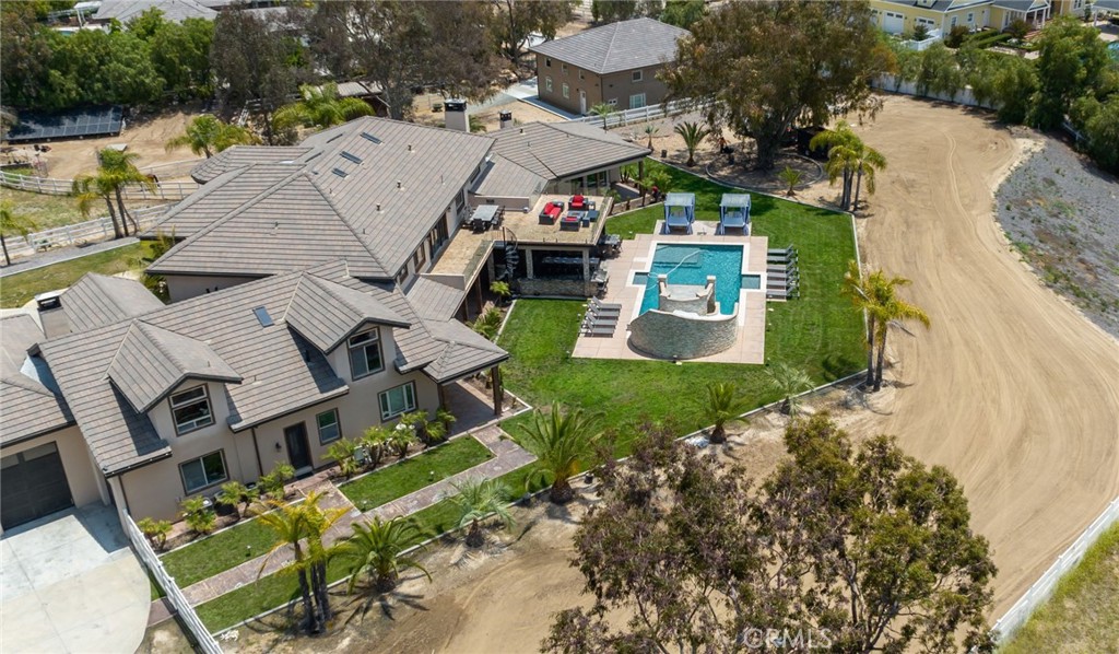 39625 Calle Cabernet