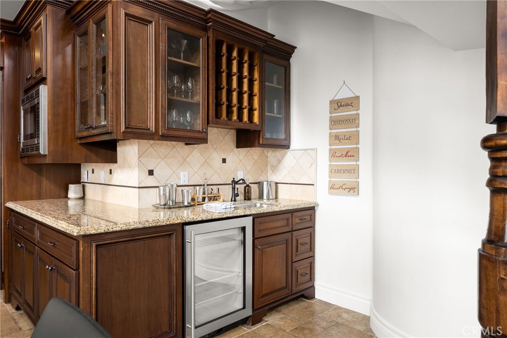 39625 Calle Cabernet