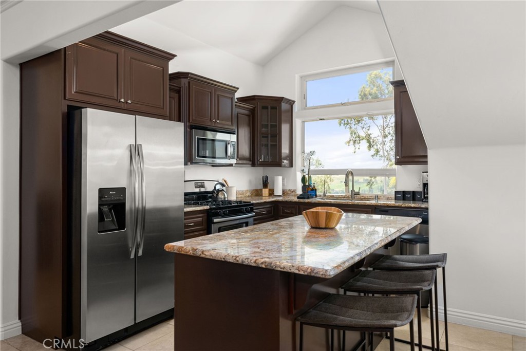 39625 Calle Cabernet
