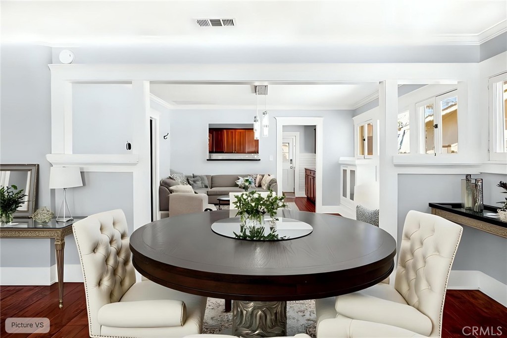 318 W Whiting Avenue