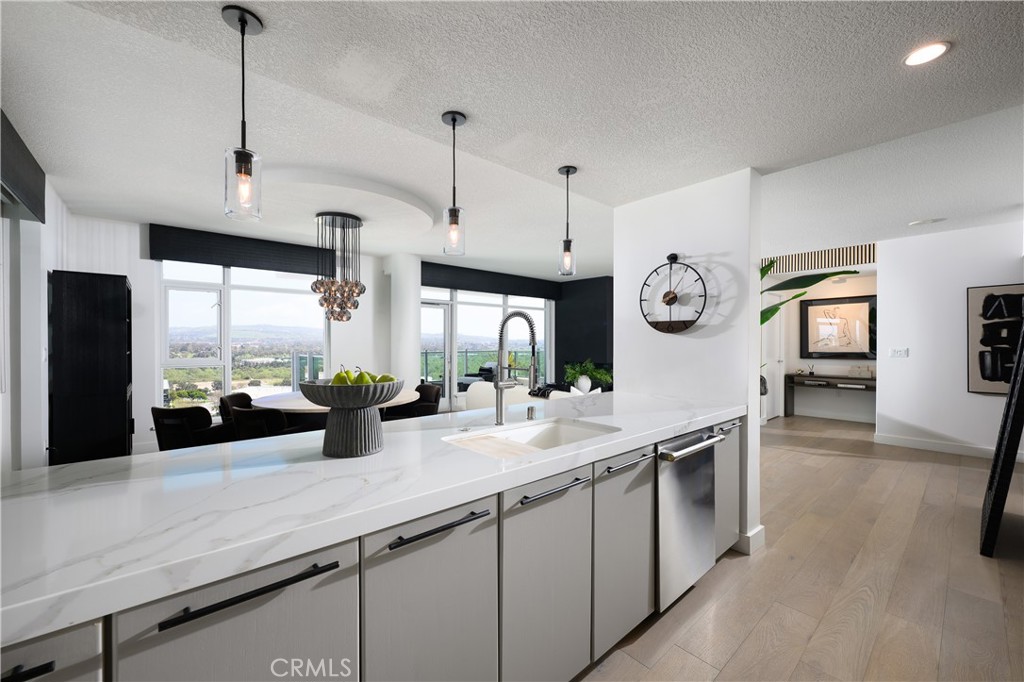 3141 Michelson Drive 1701