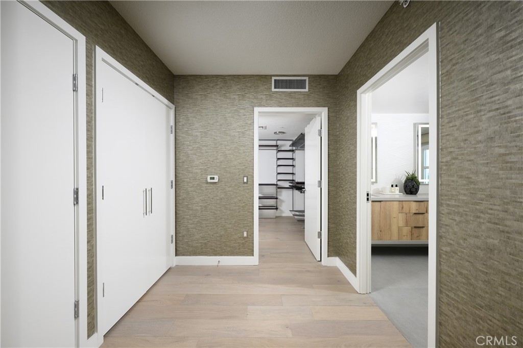 3141 Michelson Drive 1701