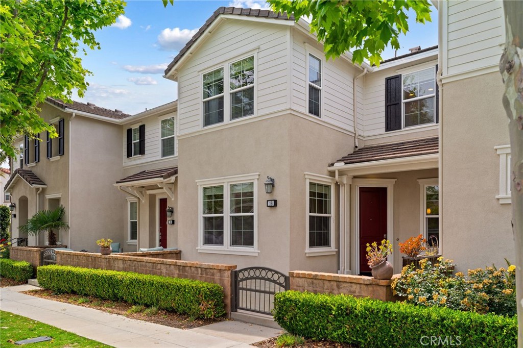16 Fenix Street