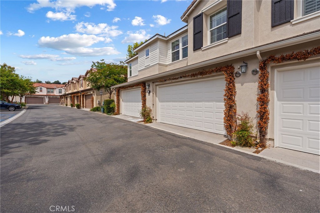 16 Fenix Street