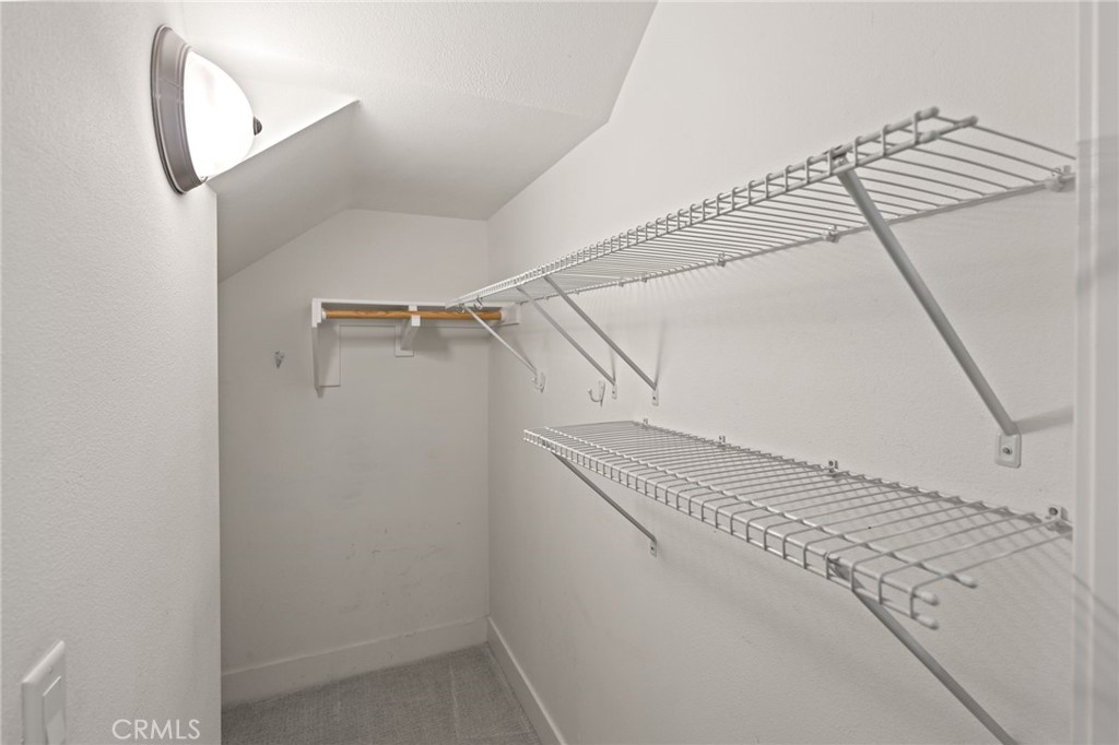 16 Fenix Street
