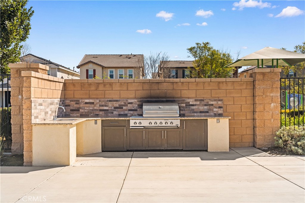 16007 Dexter Street