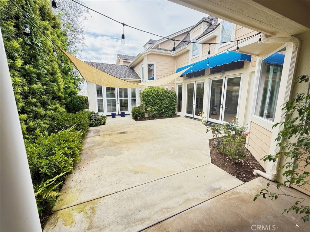 519 Westminster Avenue
