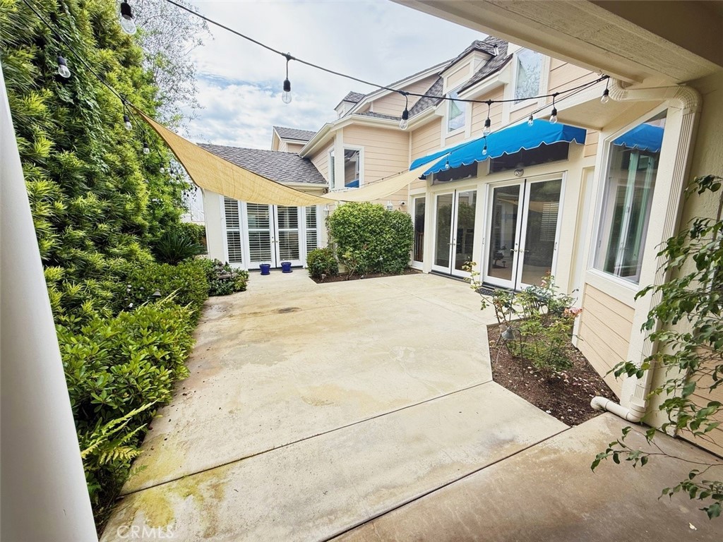 519 Westminster Avenue