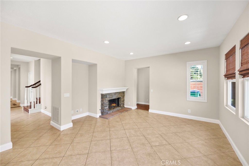 17 Plum Street