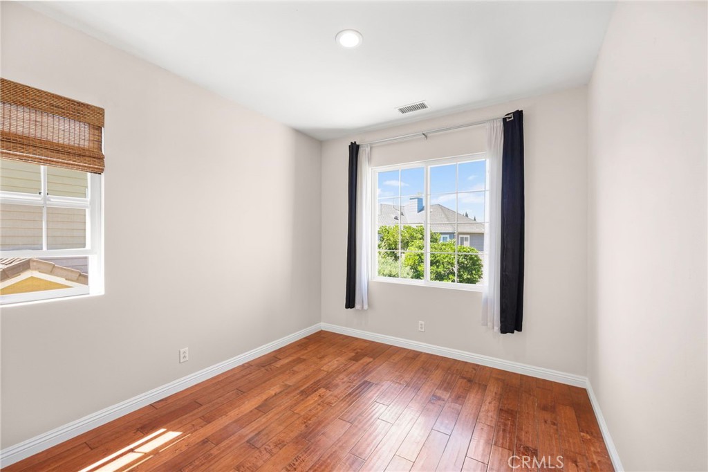 17 Plum Street