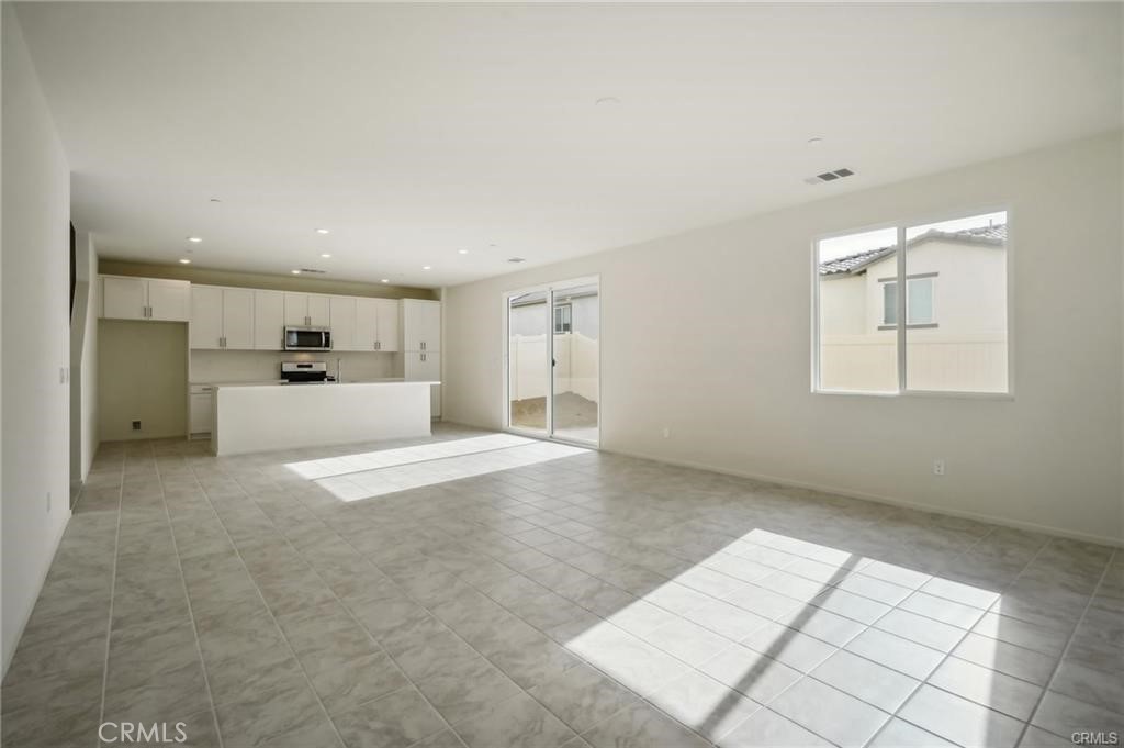 34261 Summer Lane