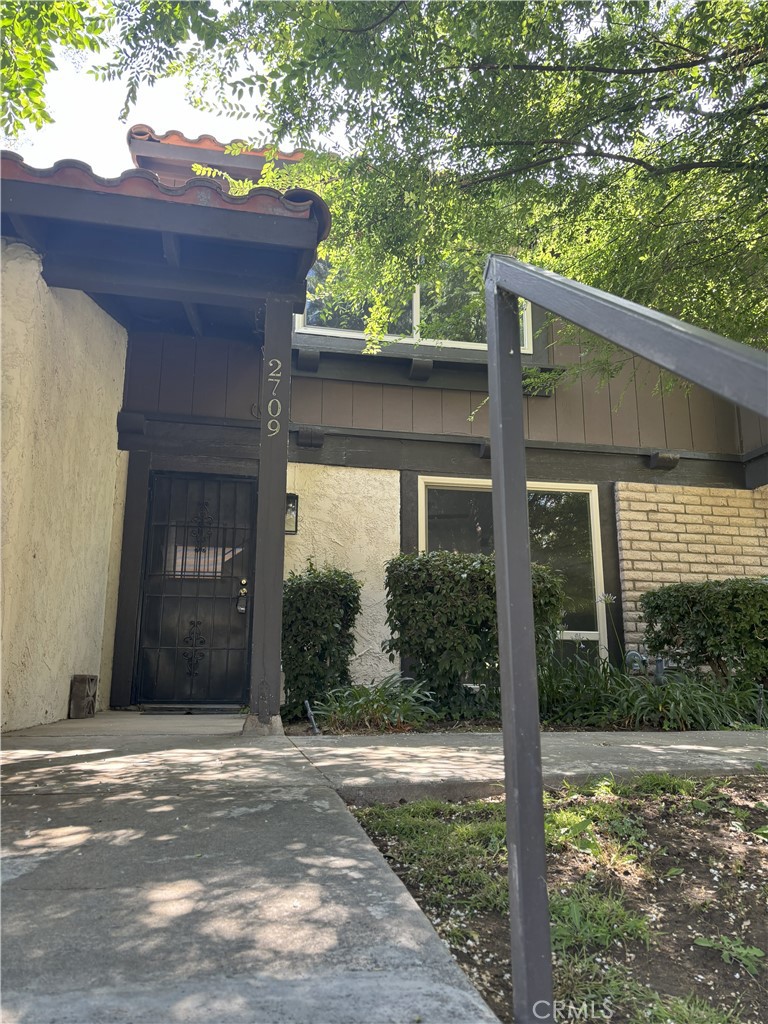 2709 Tropicana Drive